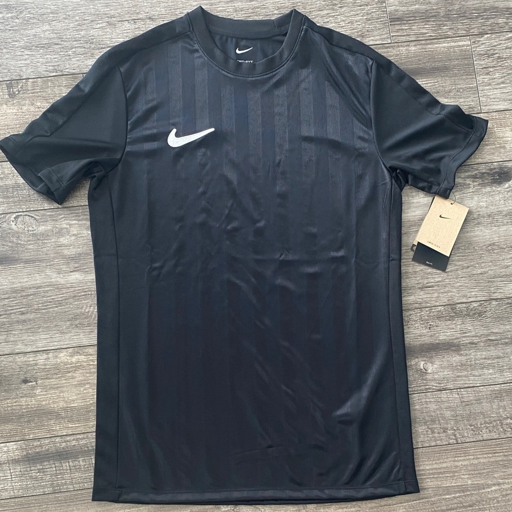 Nike Men's Black Short Sleeve Tee